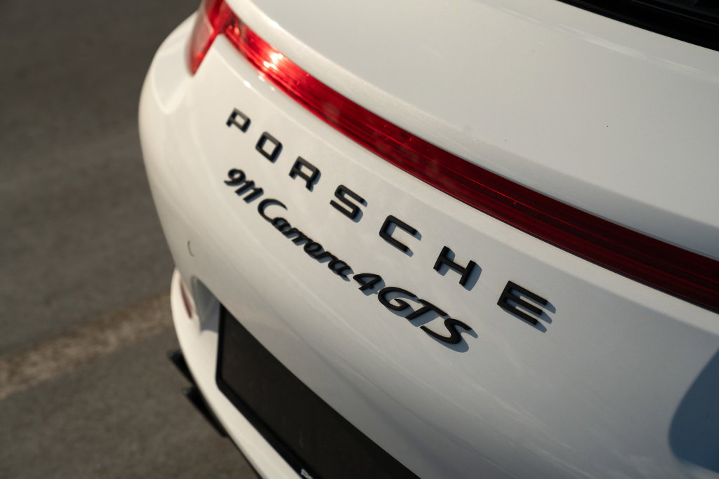 Porsche 991 Carrera 4 GTS