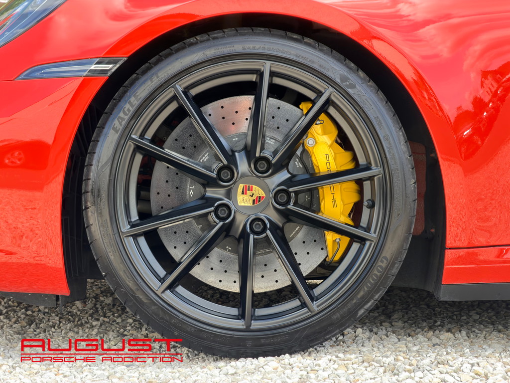 Porsche 992 Carrera S