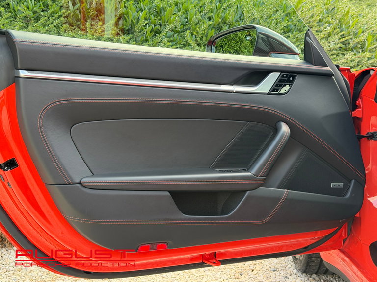 Porsche 992 Carrera S
