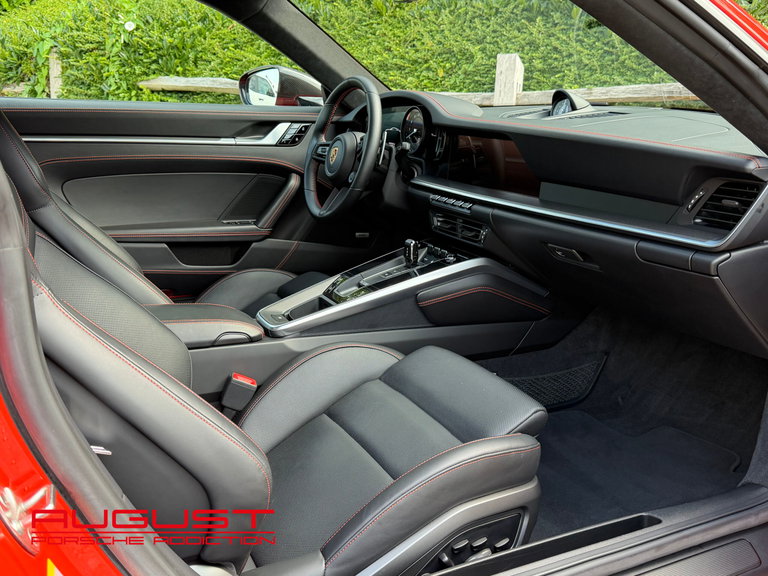 Porsche 992 Carrera S