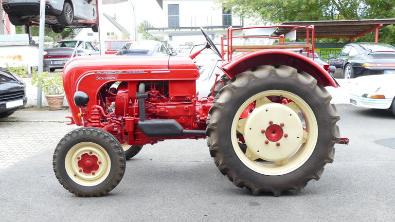 Porsche Standard