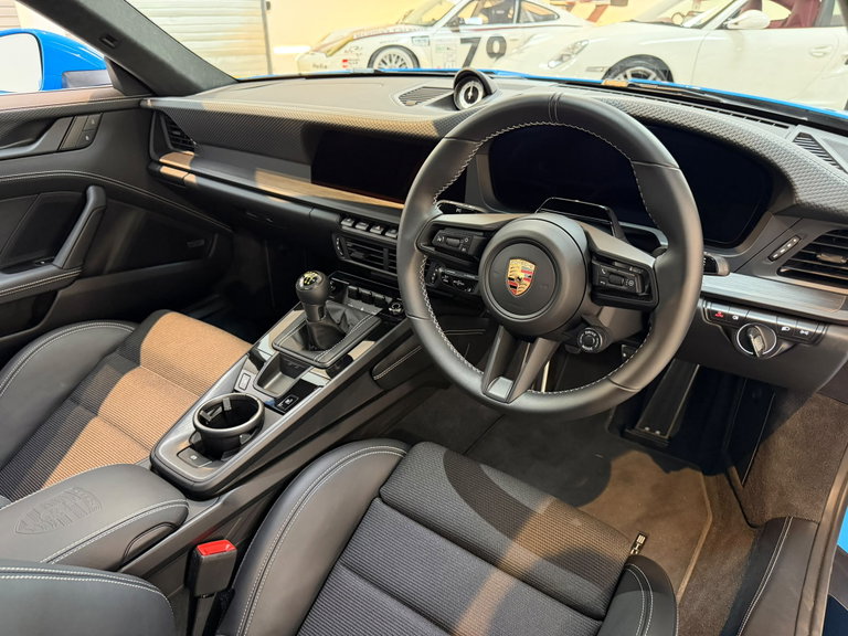 Porsche 992.2 GT3 Touring