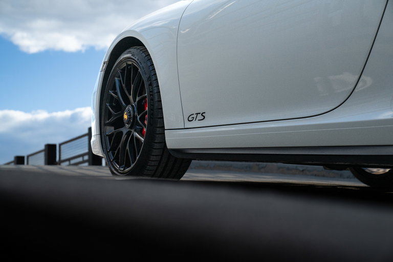 Porsche 991 Carrera 4 GTS