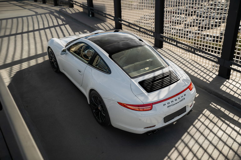 Porsche 991 Carrera 4 GTS