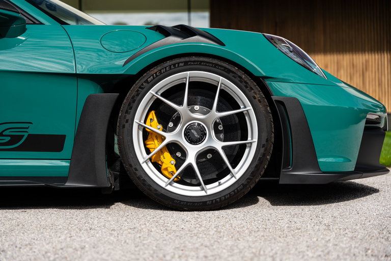 Porsche 992 GT3 RS
