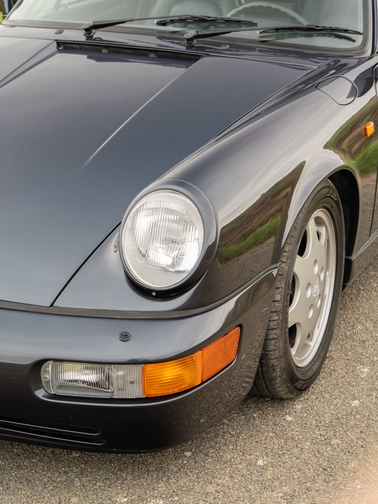 Porsche 964 Carrera 4