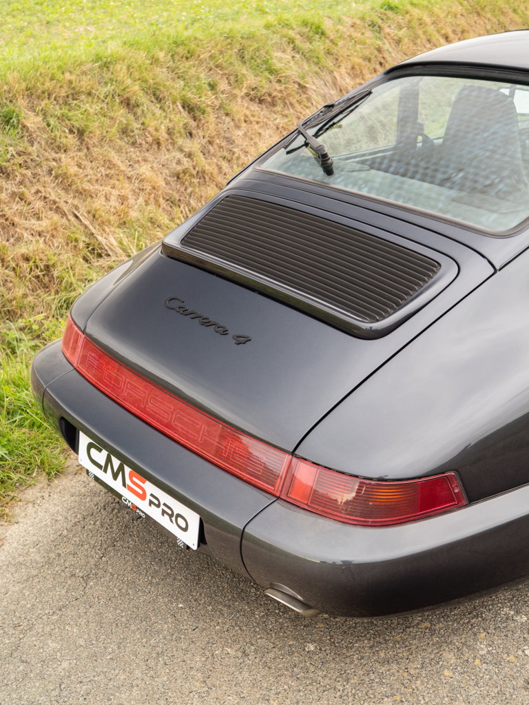 Porsche 964 Carrera 4
