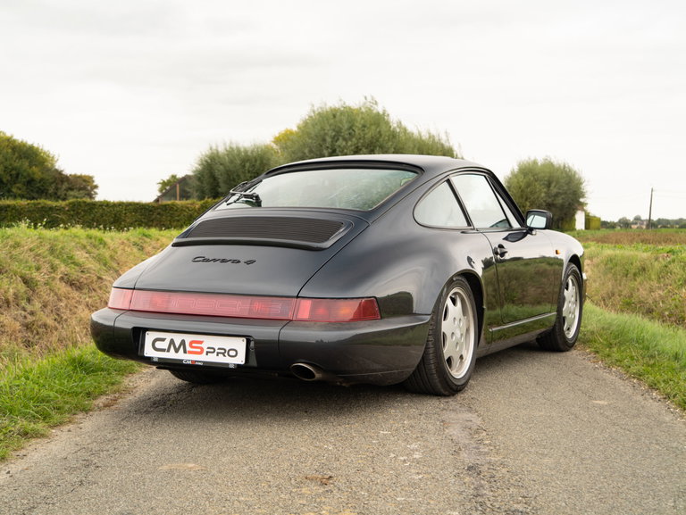 Porsche 964 Carrera 4
