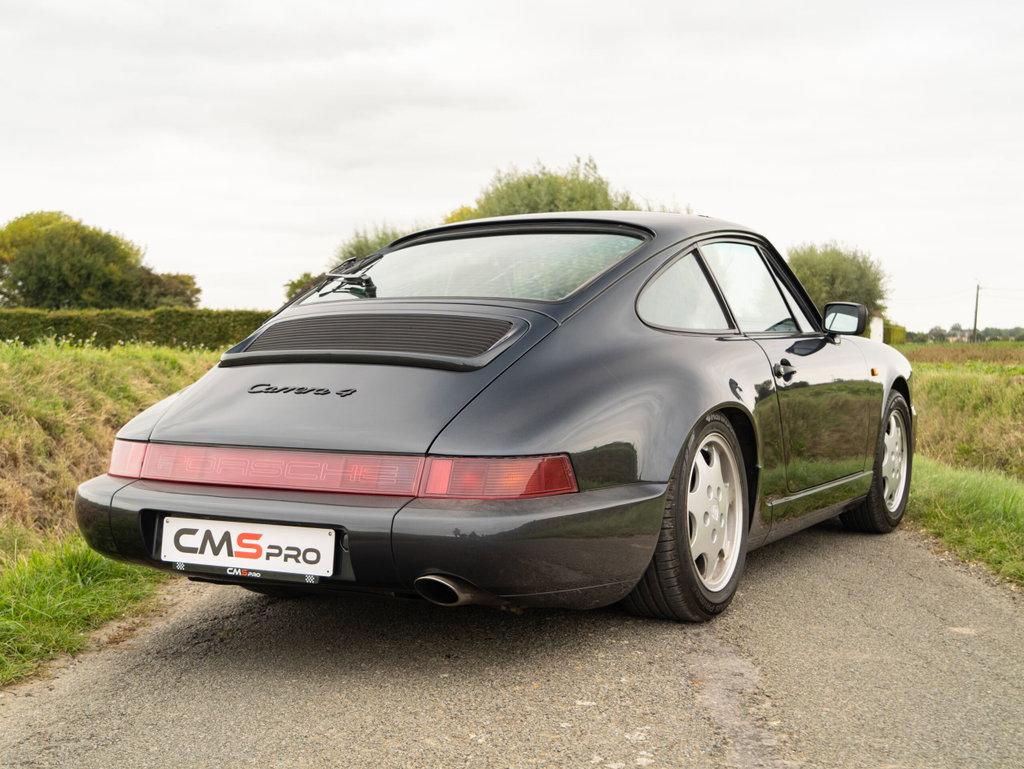 Porsche 964 Carrera 4