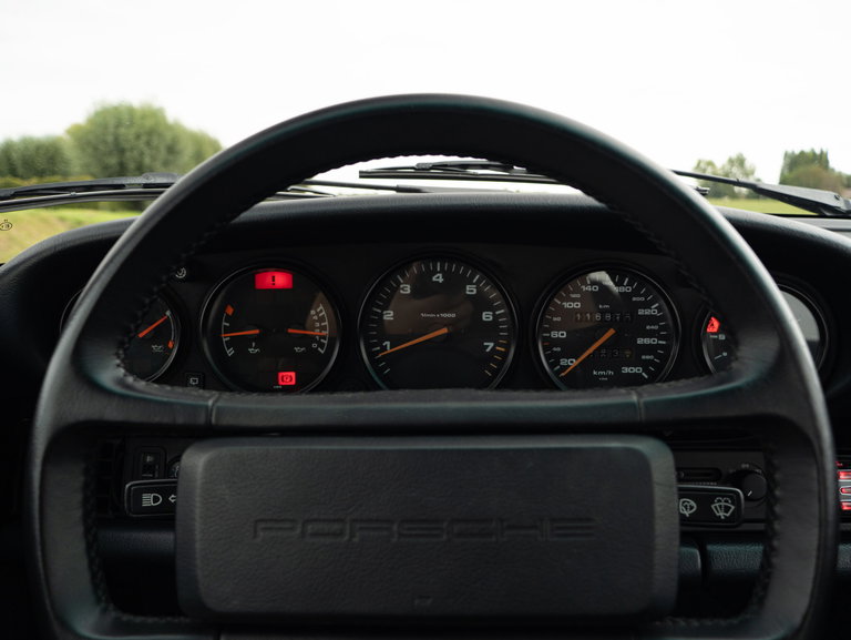 Porsche 964 Carrera 4