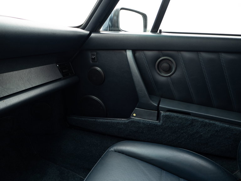 Porsche 964 Carrera 4
