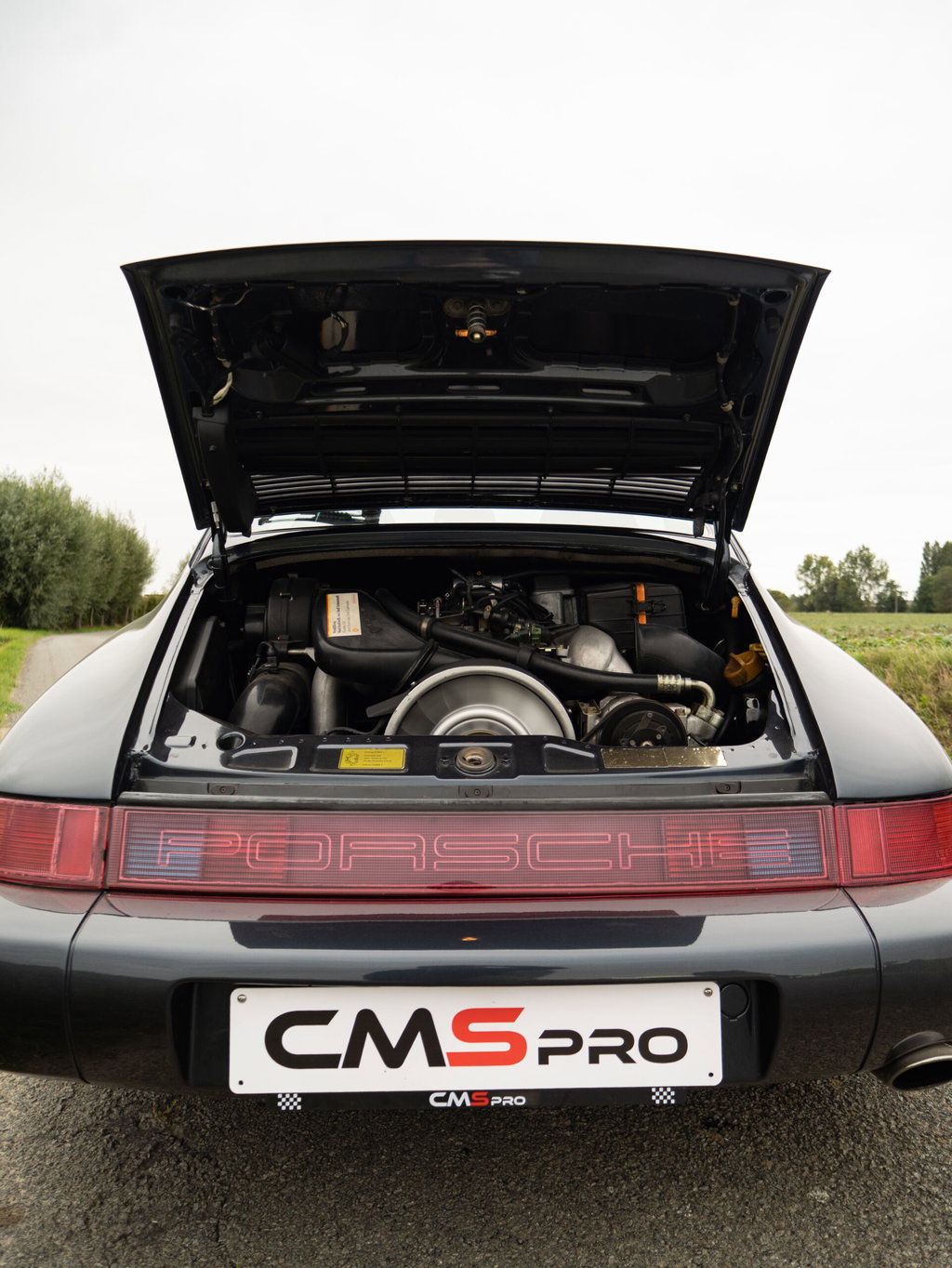 Porsche 964 Carrera 4