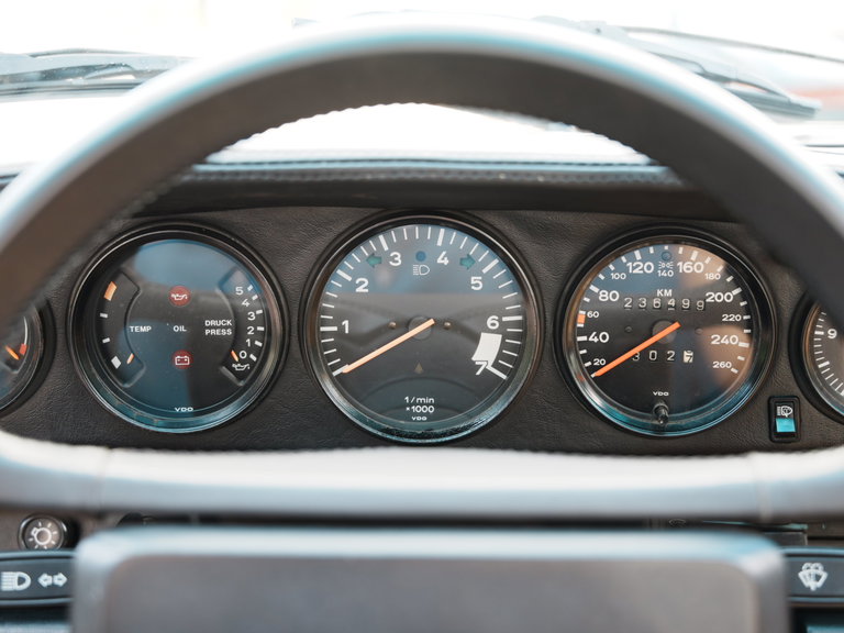 Porsche 911 Carrera 3.2 WTL