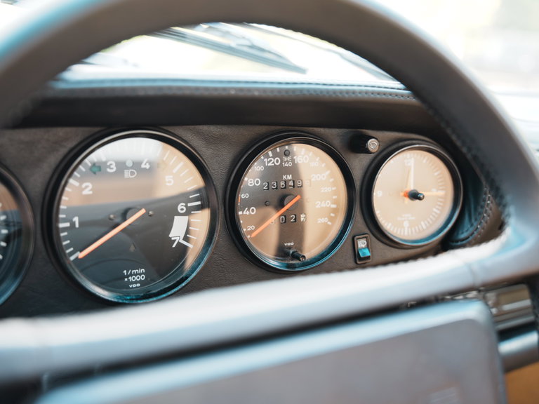 Porsche 911 Carrera 3.2 WTL