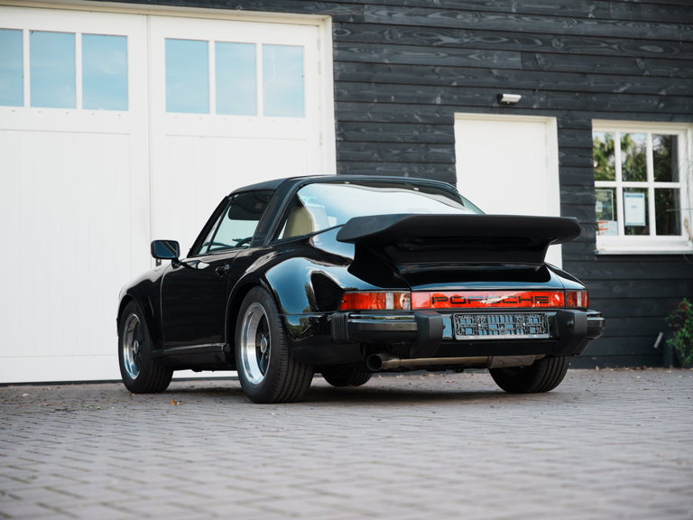 Porsche 911 Carrera 3.2 WTL