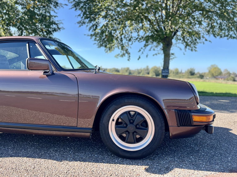 Porsche 911 SC (US)