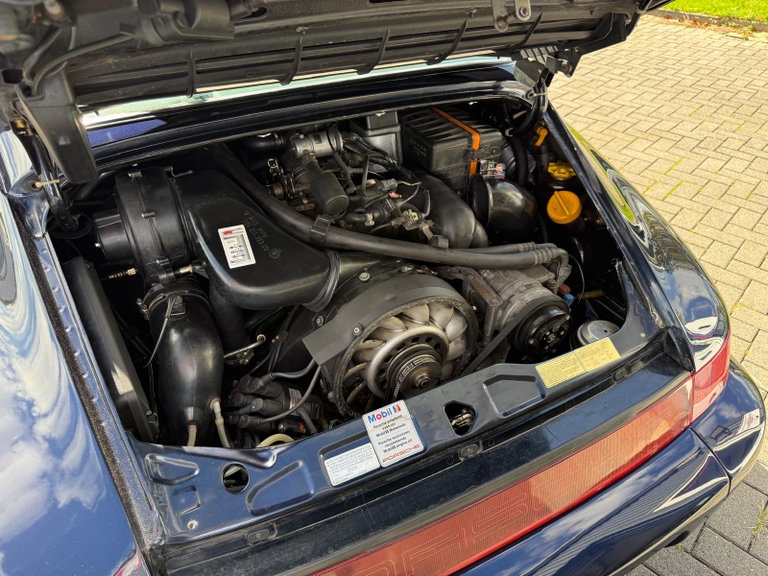 Porsche 964 Carrera 2