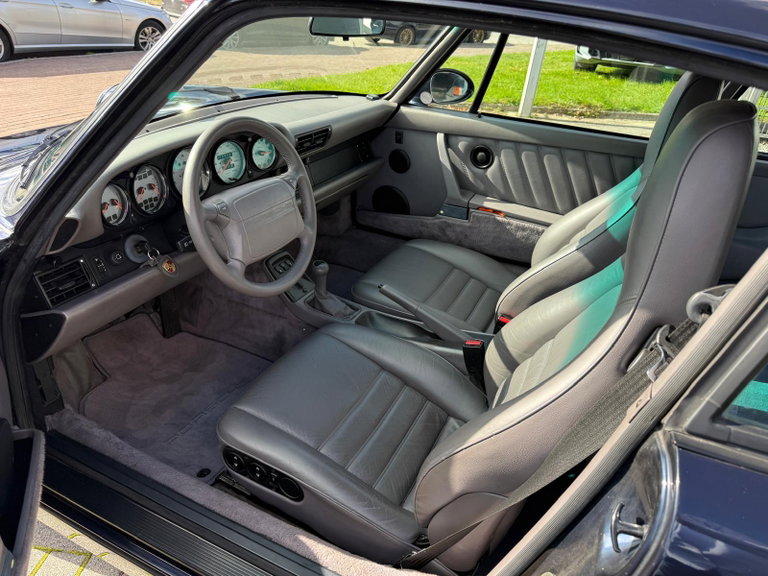 Porsche 964 Carrera 2