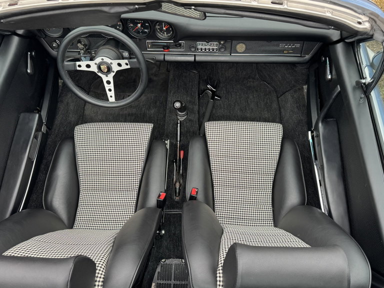 Porsche 911 E