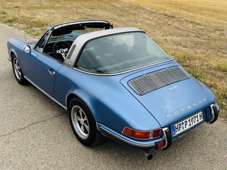 Porsche 911 E