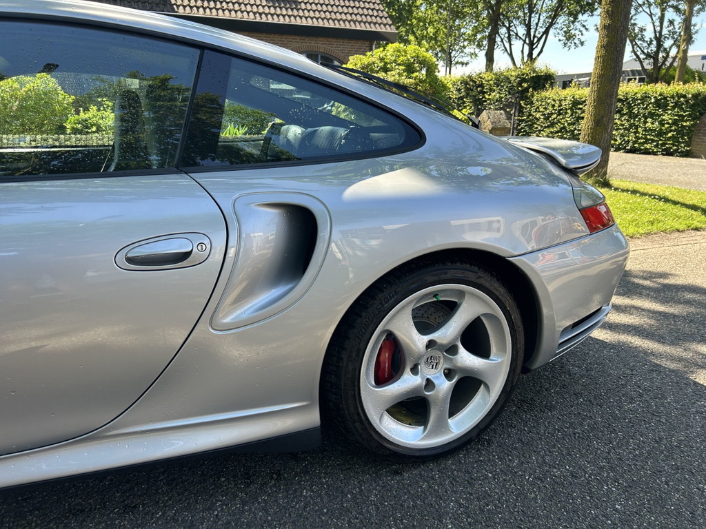 Porsche 996 Turbo
