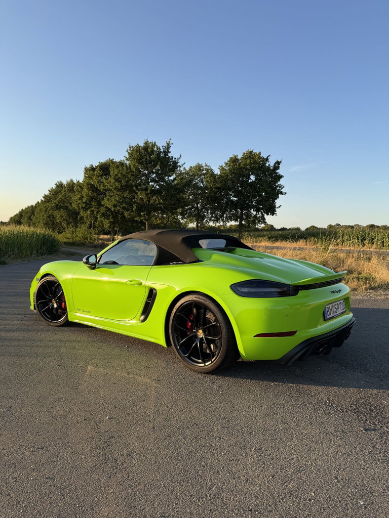 Porsche 718 Spyder