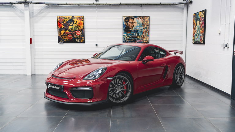 Porsche 981 Cayman GT4