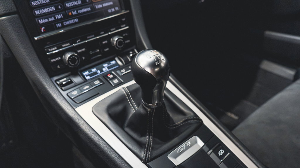 Porsche 981 Cayman GT4