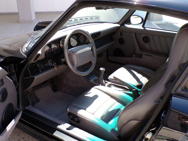 Porsche 964 Carrera 4