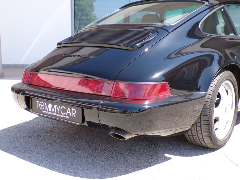 Porsche 964 Carrera 4