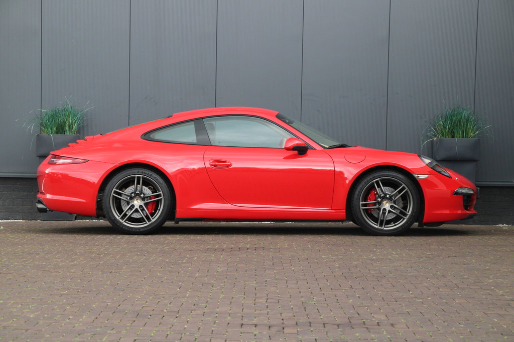 Porsche 991 Carrera