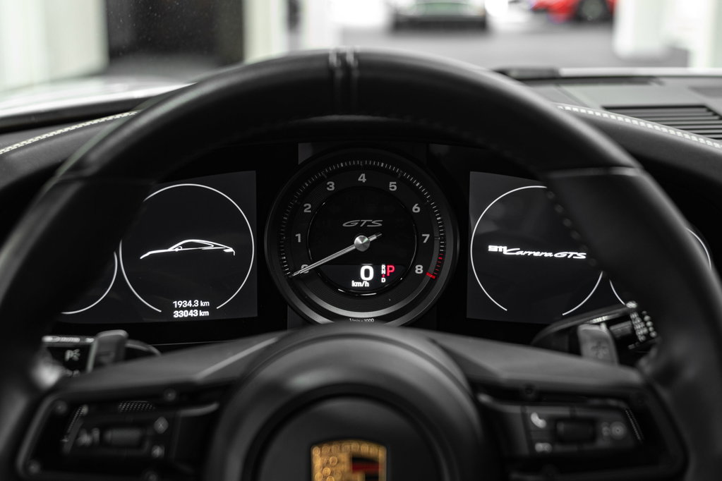 Porsche 992 Carrera GTS