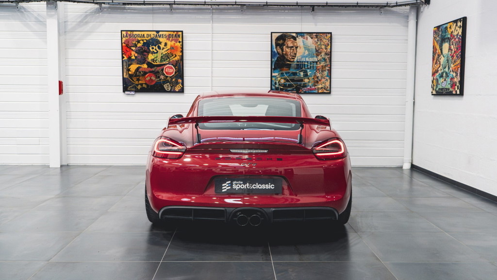 Porsche 981 Cayman GT4
