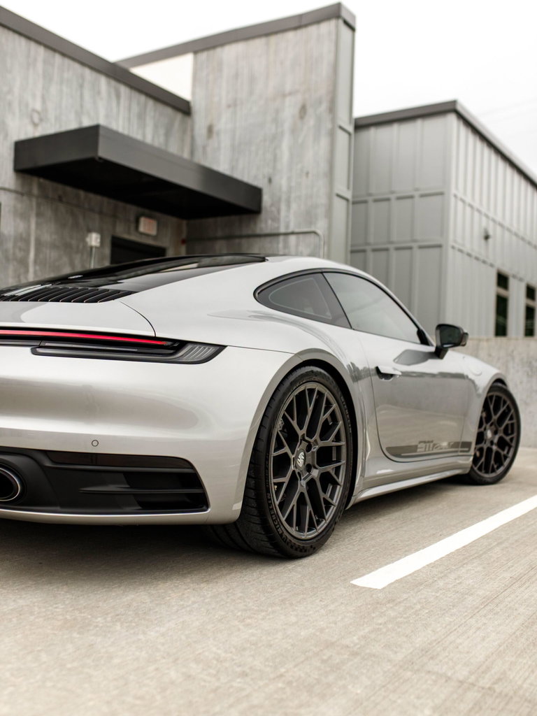 Porsche 992 Carrera T