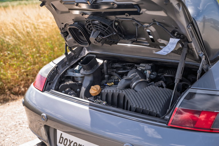 Porsche 996 Carrera