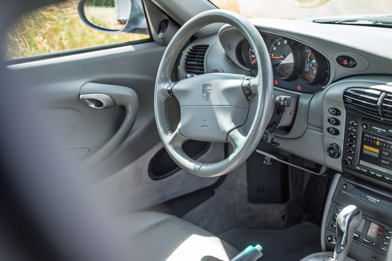 Porsche 996 Carrera