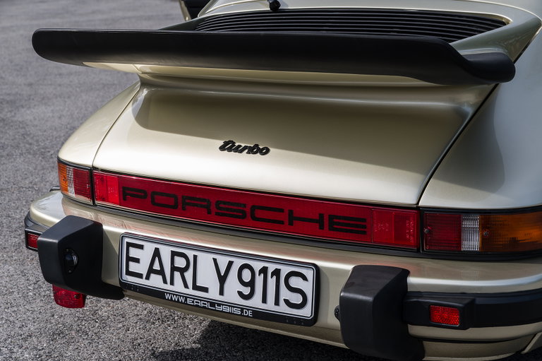 Porsche 911 Turbo 3.0