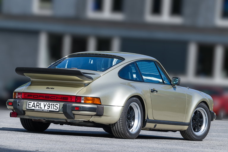Porsche 911 Turbo 3.0