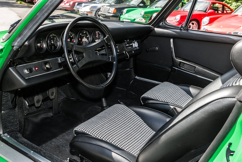 Porsche 911 S (F-Modell)