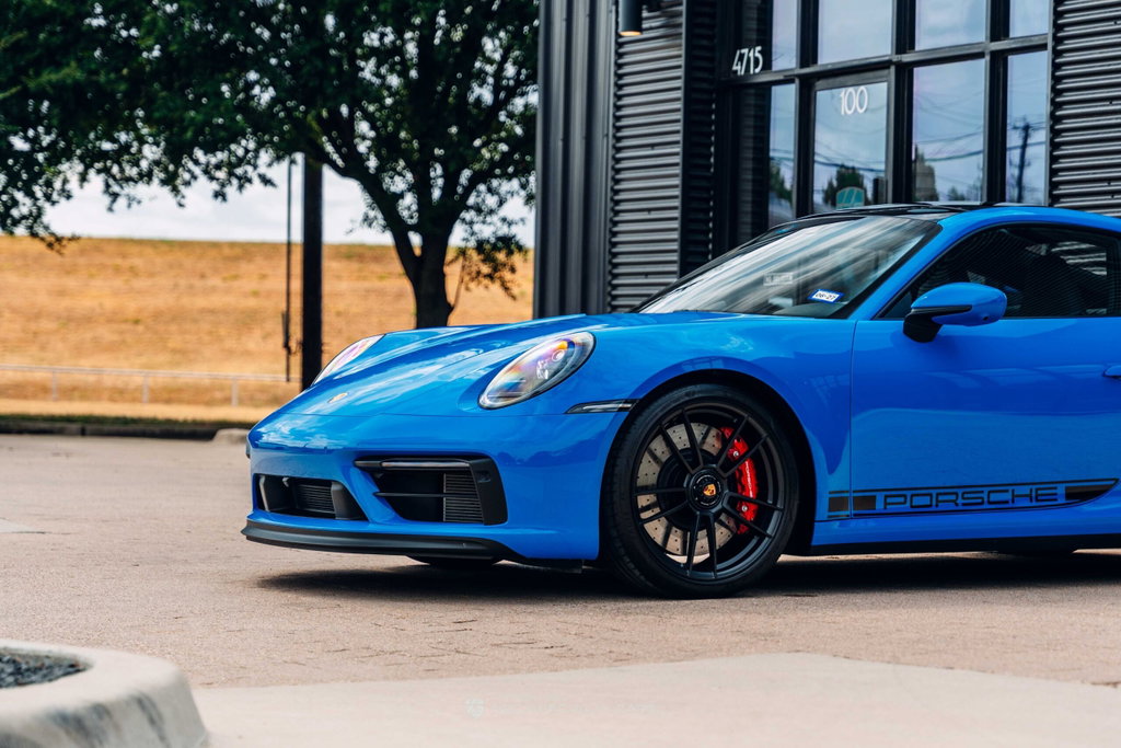 Porsche 992 Carrera GTS