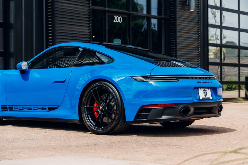 Porsche 992 Carrera GTS