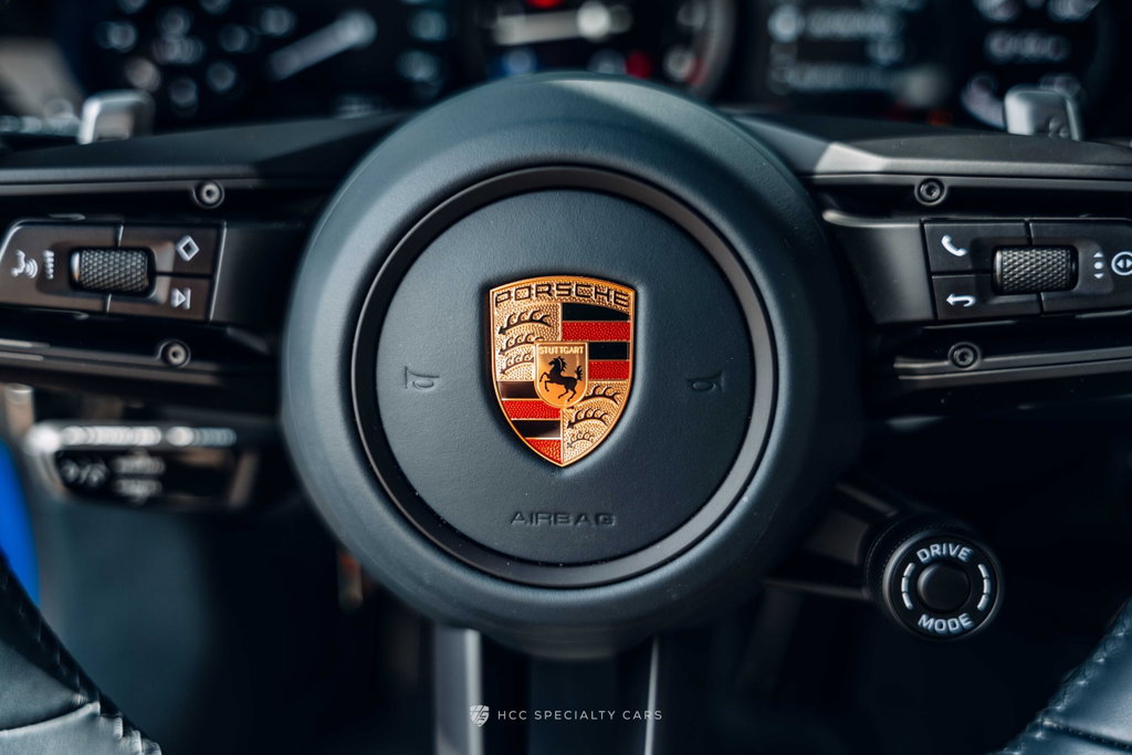 Porsche 992 Carrera GTS