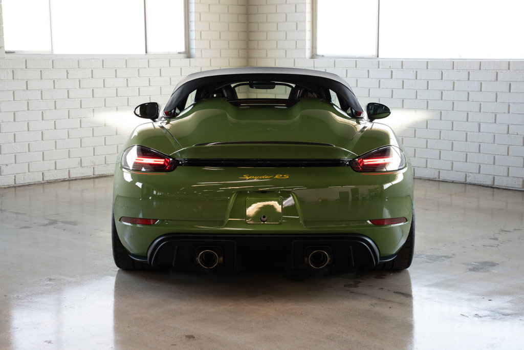 Porsche 718 Spyder RS