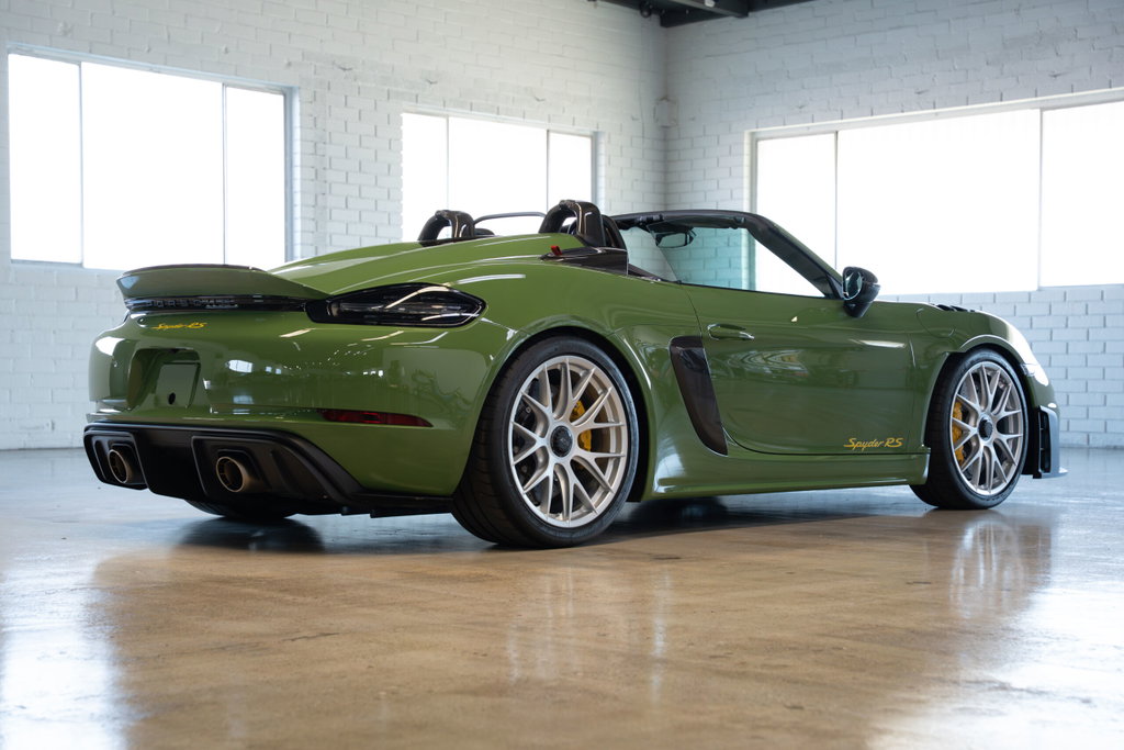 Porsche 718 Spyder RS