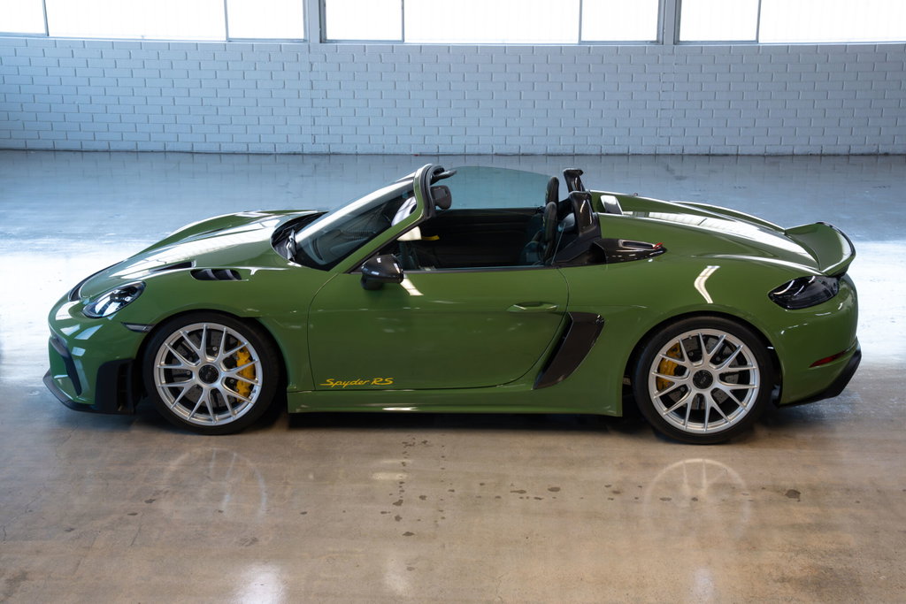 Porsche 718 Spyder RS