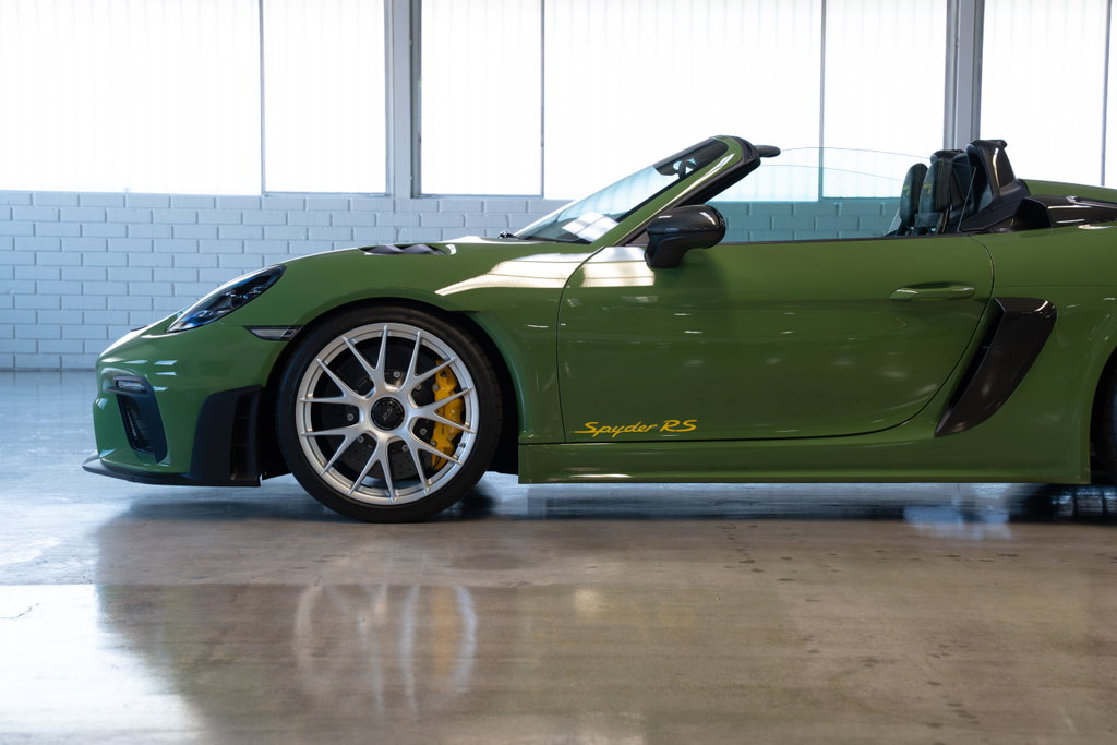 Porsche 718 Spyder RS