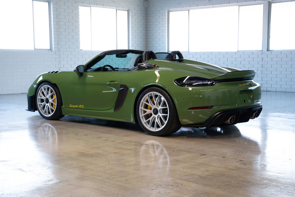 Porsche 718 Spyder RS