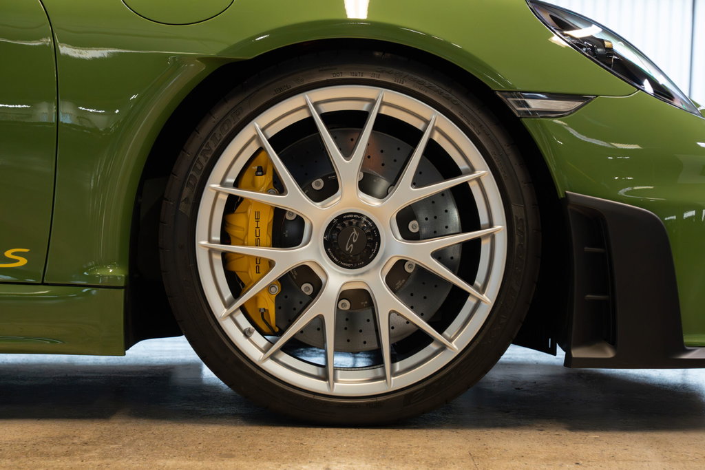 Porsche 718 Spyder RS