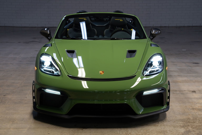 Porsche 718 Spyder RS