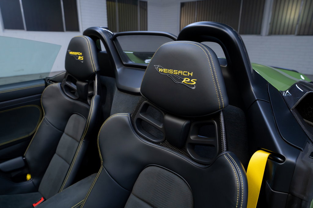 Porsche 718 Spyder RS